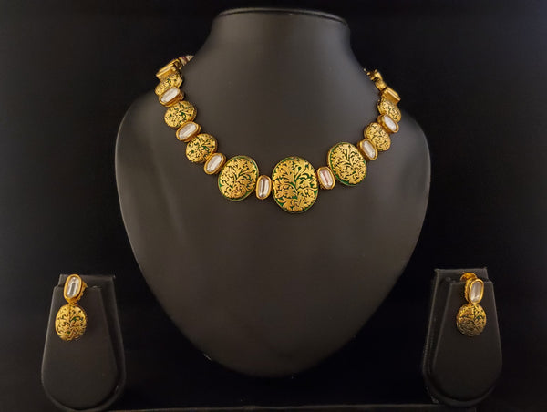 Gold Kundan Choker Set