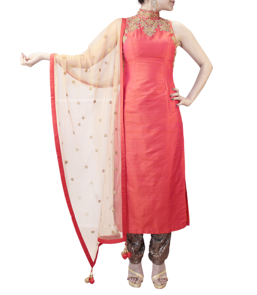 CORAL STRAIGHT CUT STYLE