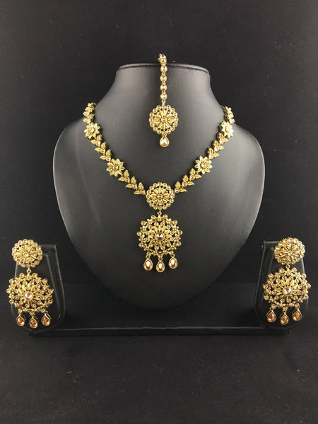 Gold Necklace set