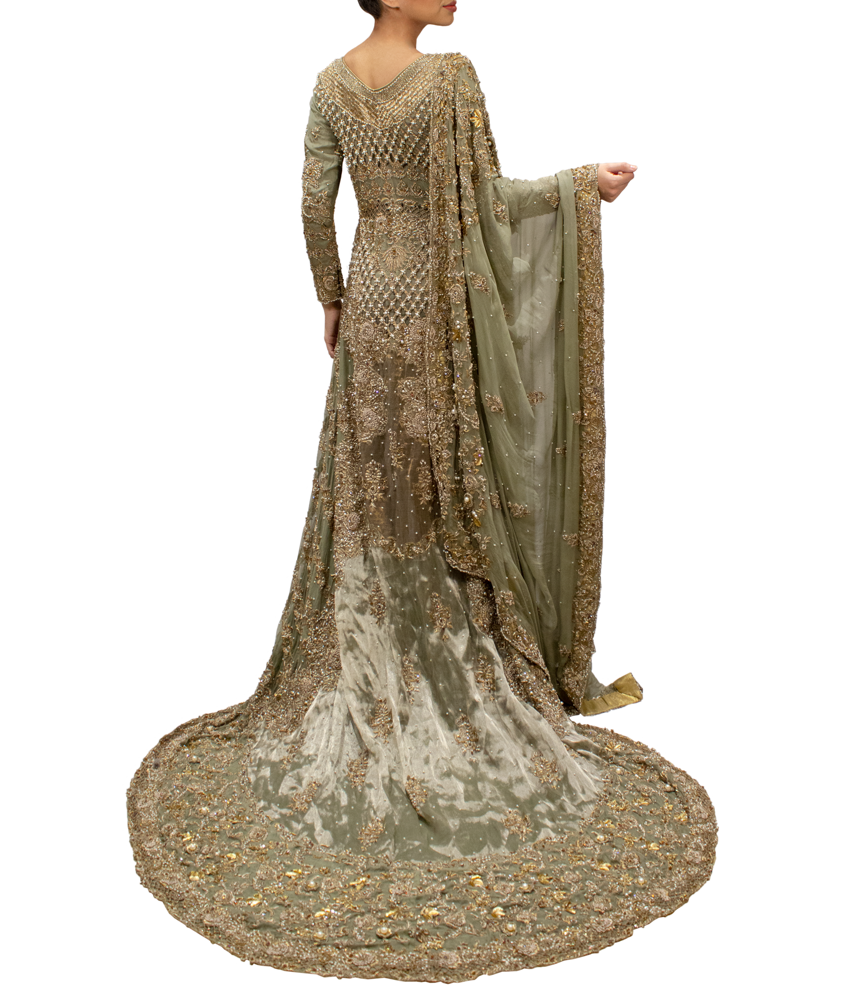 Green lehenga 2025 bridal pakistani